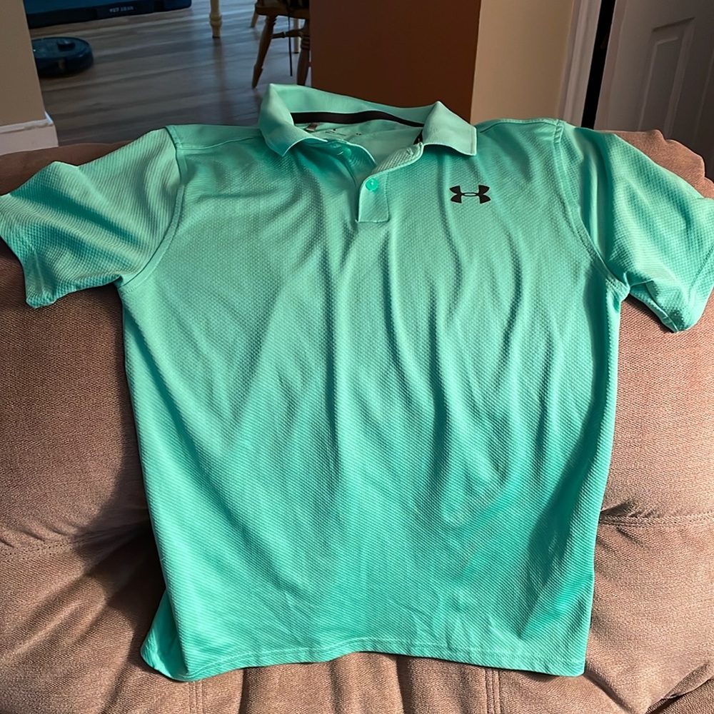 Boy’s Under Armour shirt